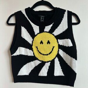 NWT Smiley Cropped Sweater Tank